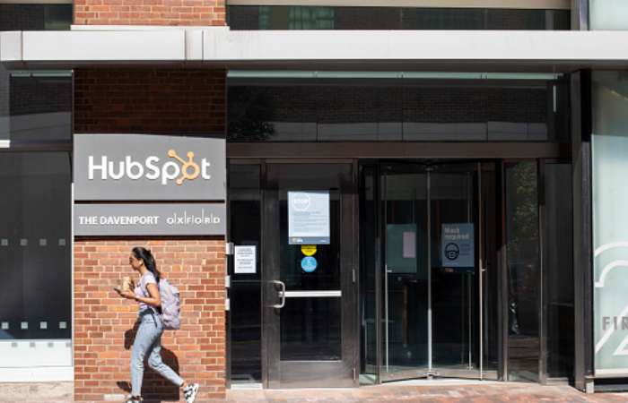 HubSpot Write For Us