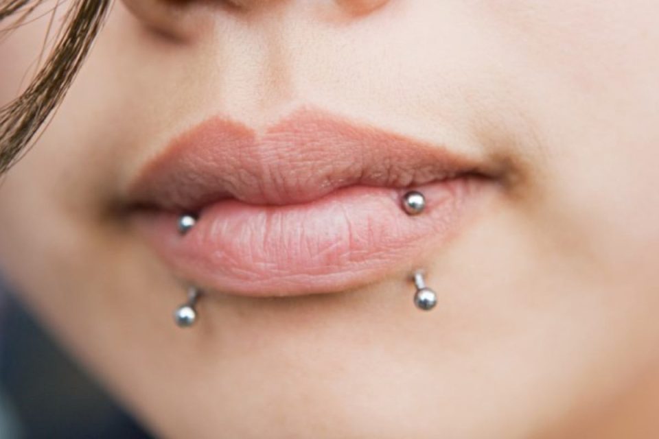What is the Snake Bite Piercing_