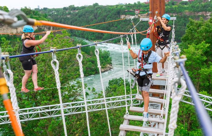 niagara zipline Things To Do